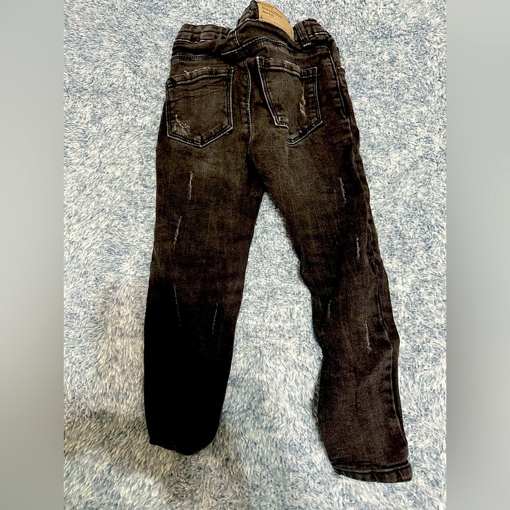 Zara girl black jean size 4